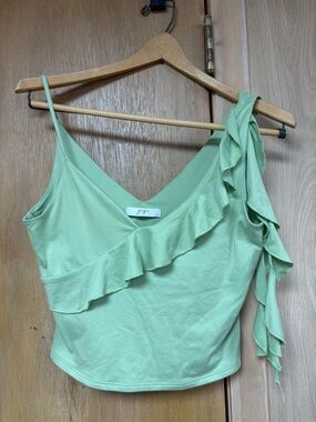 gaze Light Green  Ruffle Camisole